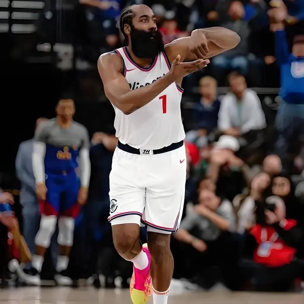 哈登陷入低谷，西蒙斯连败，步行者球队命运悬念！